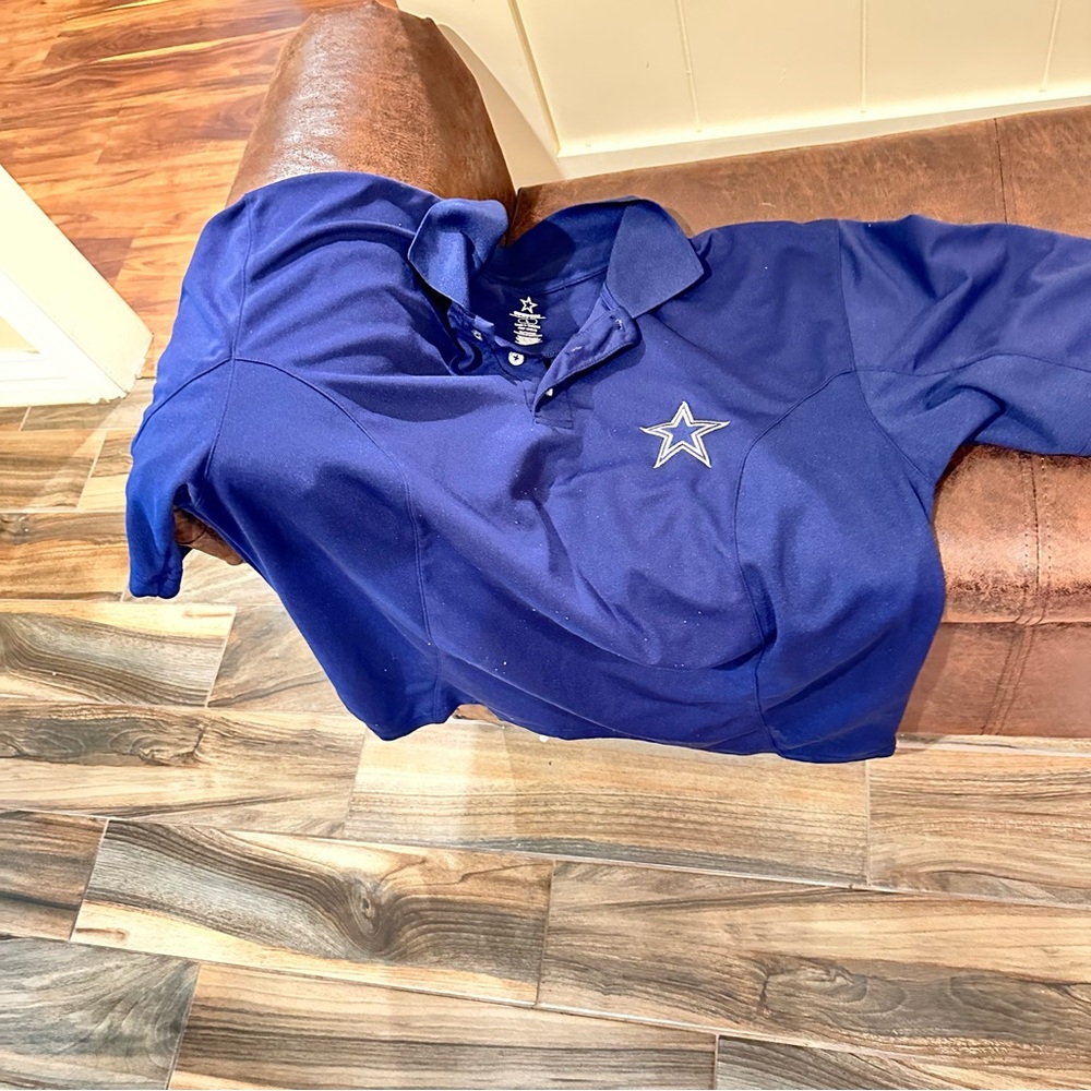 Men’s large Dallas Cowboys Blue Polo Shirt